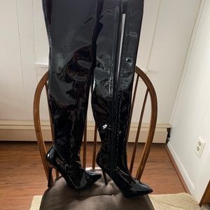 Thigh High Heeled Boot